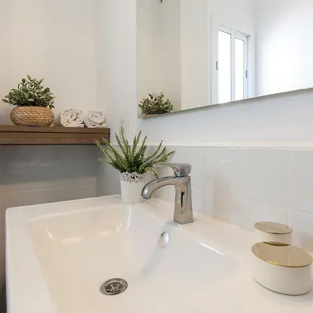 Precioso Diseno 2 Hab Апартаменты *